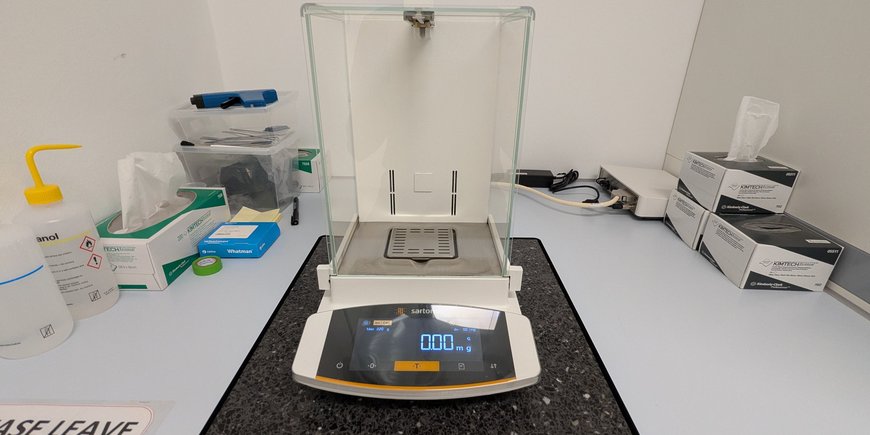 Semi-microbalance - Sartorius