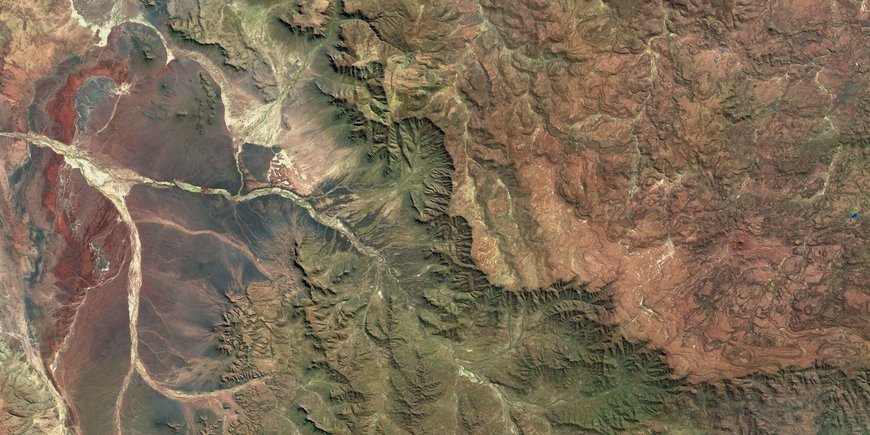 Satellites with a striking terrain form, the Great Escarpment, which runs through the picture like a small, narrow mountain range