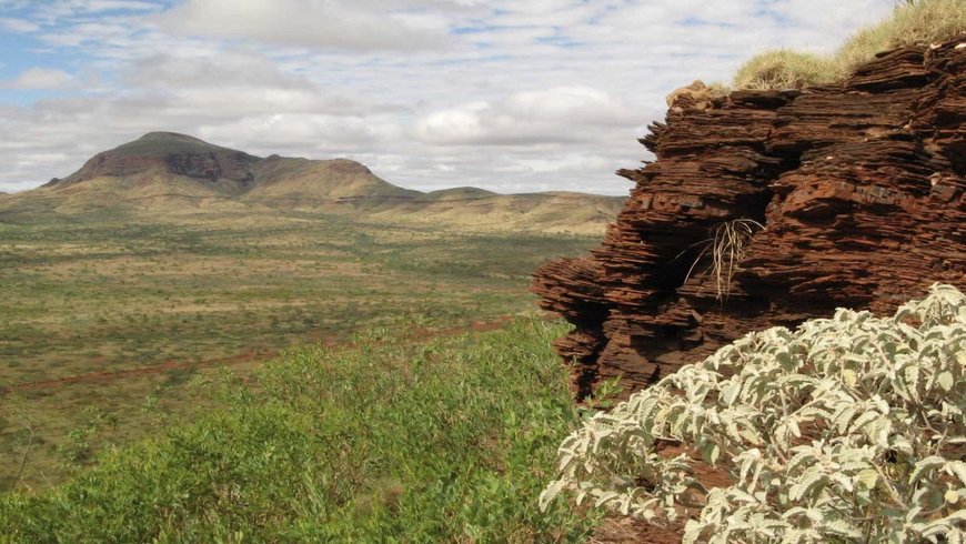 Photograph of Mount Bruce, Australia